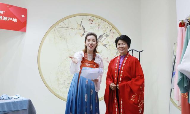 菏泽这位女县长亲自直播,将再次为家乡好产品代言